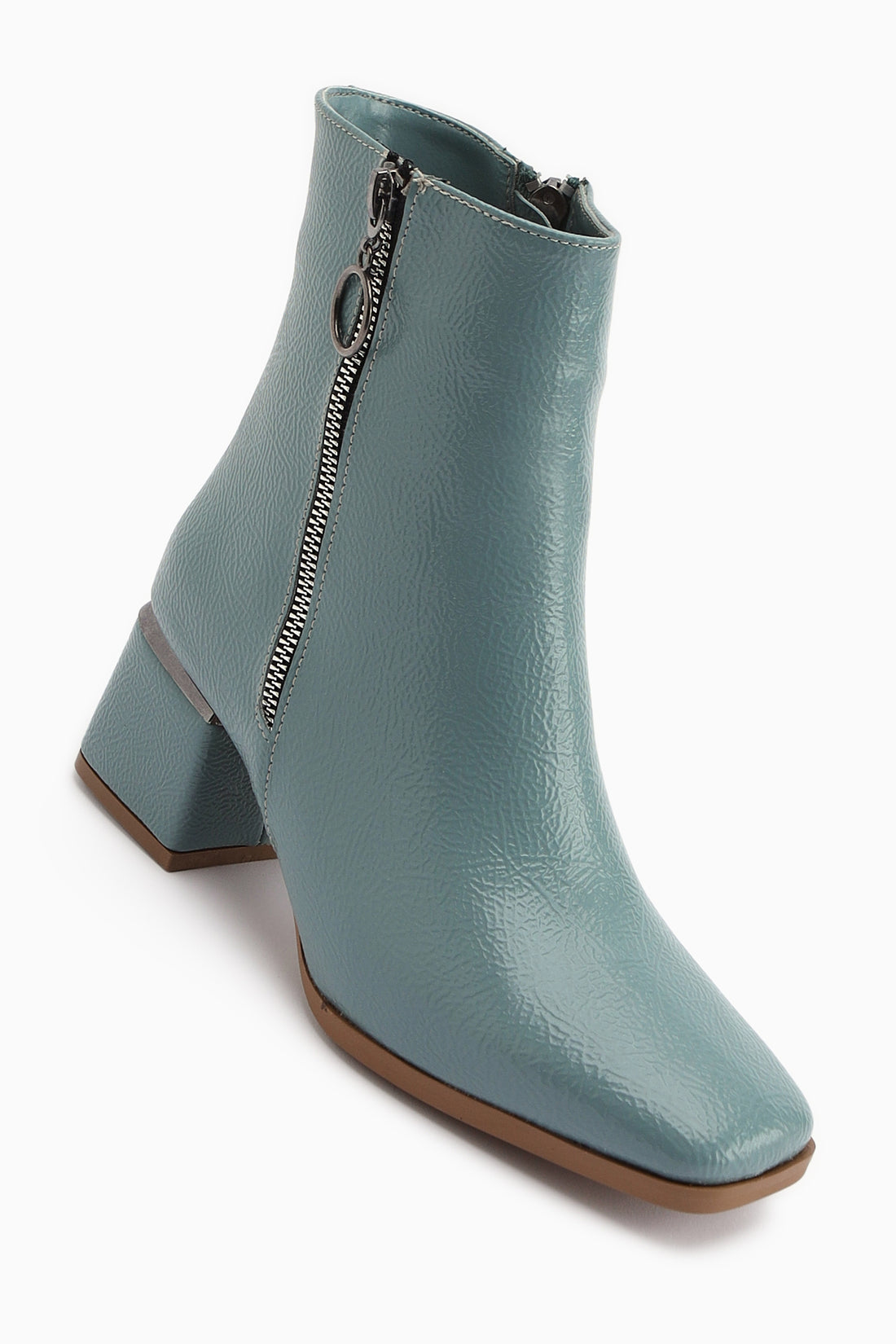 Deyana Turkuaz Kırışık Rugan Fermuar Aksesuarlı Bot