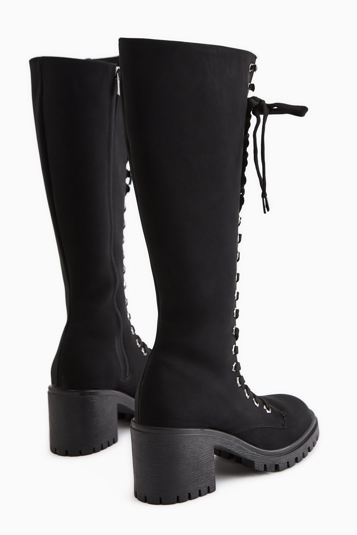 Bella Siyah Bağcıklı ve Fermuarlı Oval Burunlu Topuklu Kadın Çizme