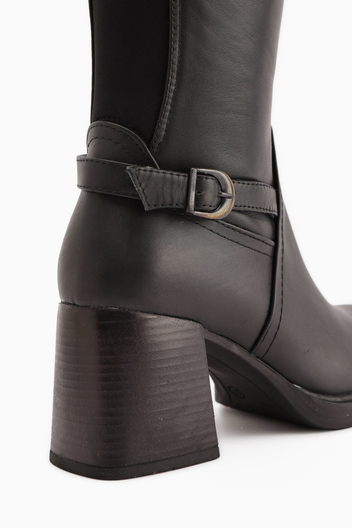 Gerti Hakki Deri Siyah Topuklu Kadın Çizme