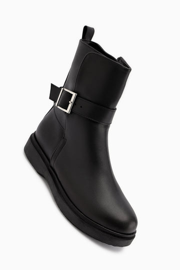 Behnoush Siyah Oval Burunlu Toka Detaylı Bot