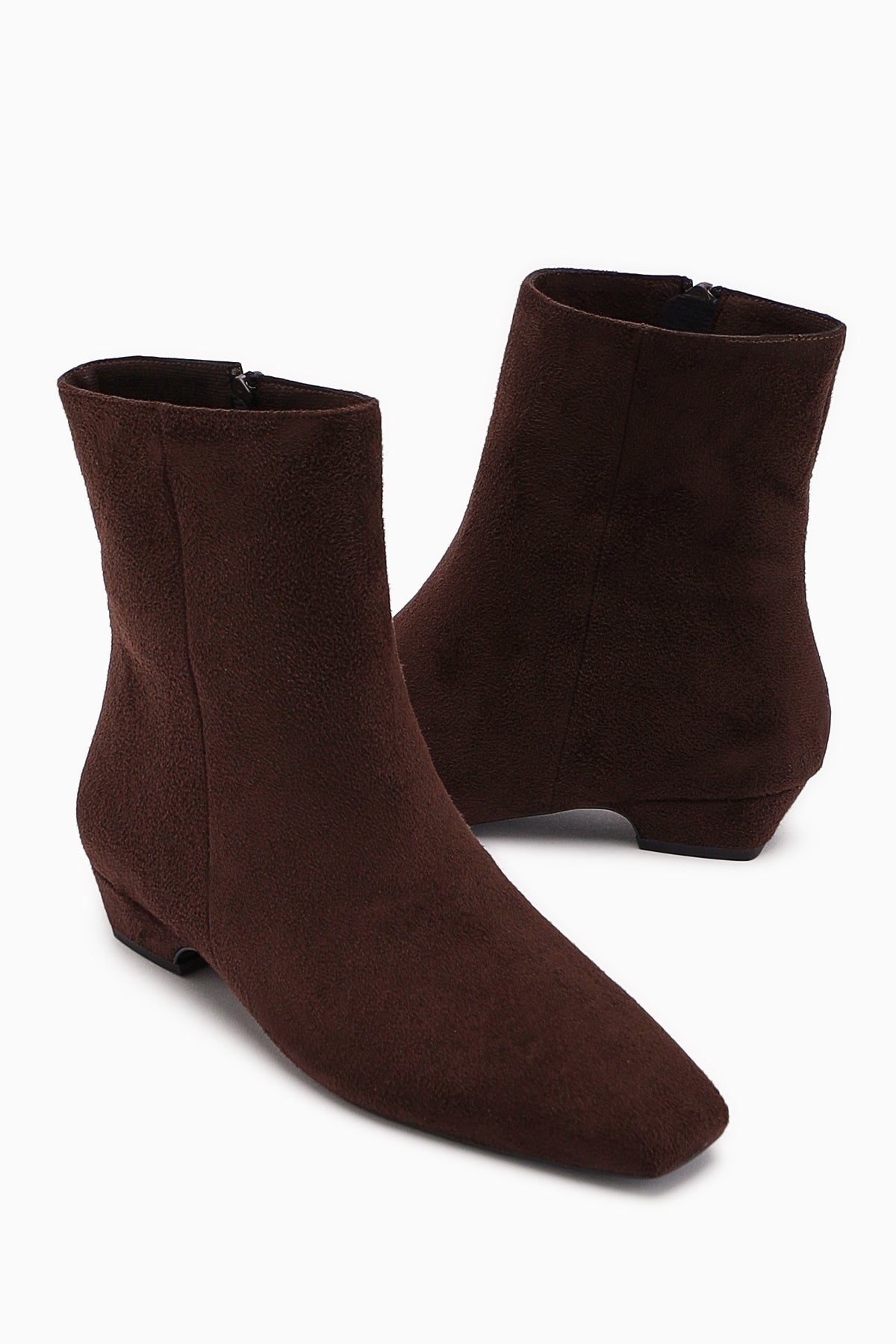 Grace Kahve Süet Kısa Topuklu Küt Burunlu Kadın Bot