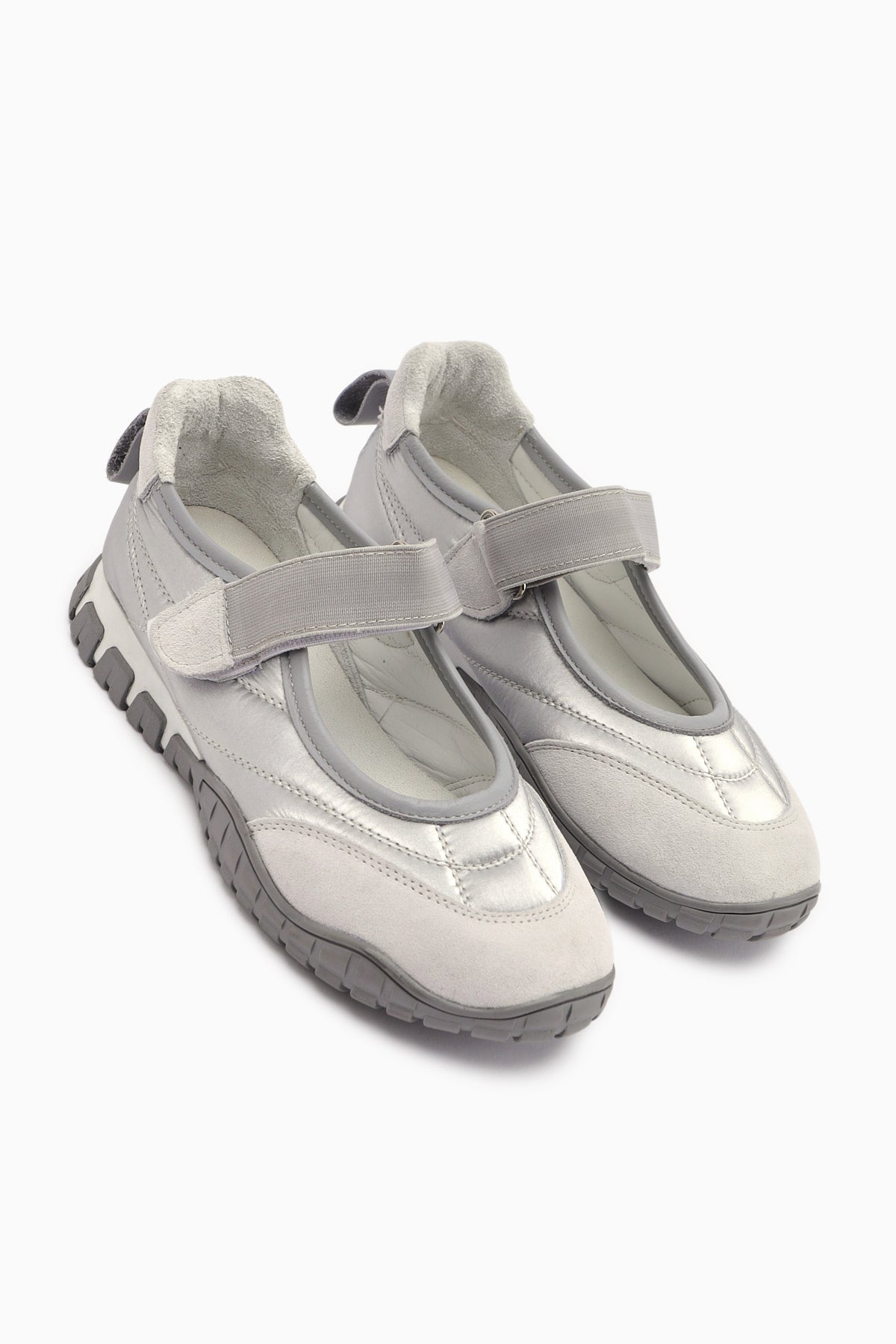 Nora Gri Kürklü Cırt Cırtlı Spor Babet