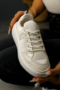 Jakleen Beyaz Rugan Detaylı Paraşüt Sneakers