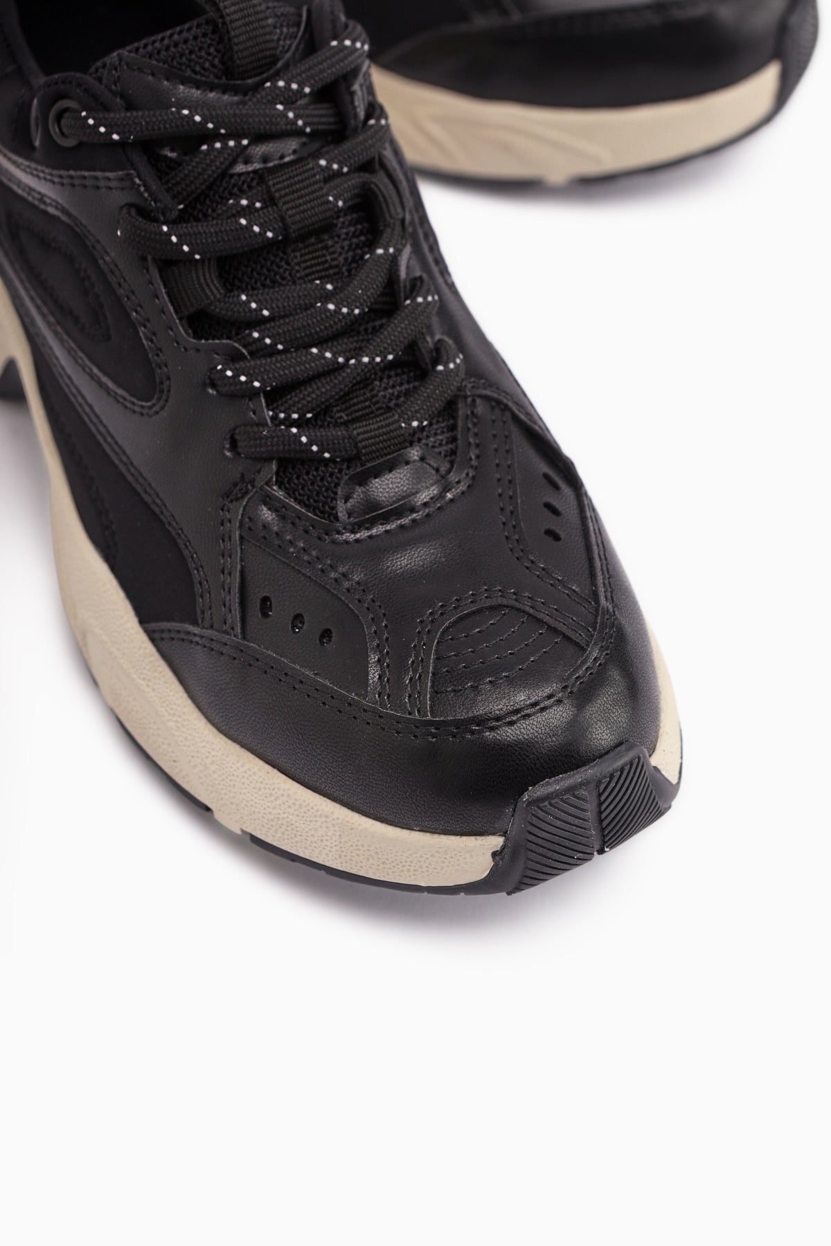 Trina Siyah Bağcıklı Kadın Sneaker Ayakkabı