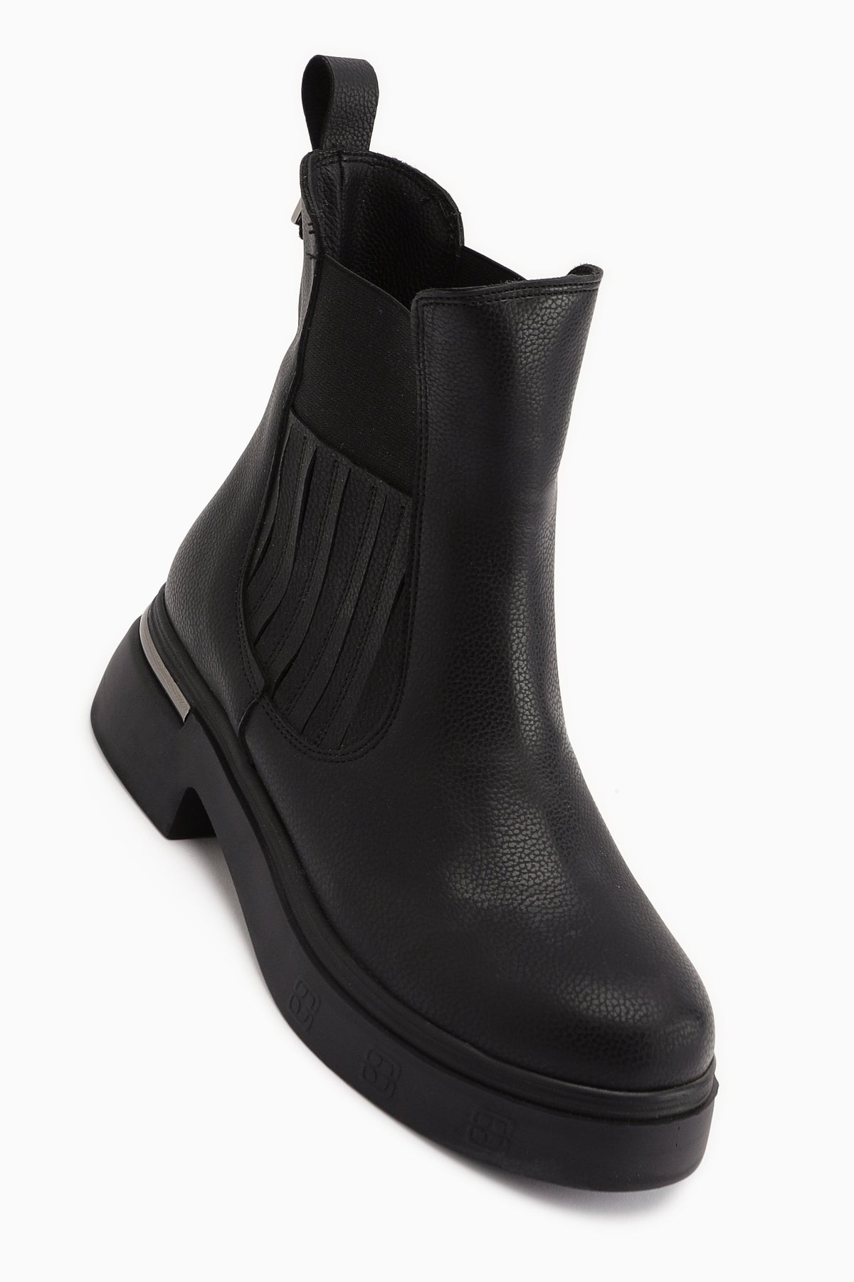 Pava Siyah Topuk Detaylı Çekme Bot