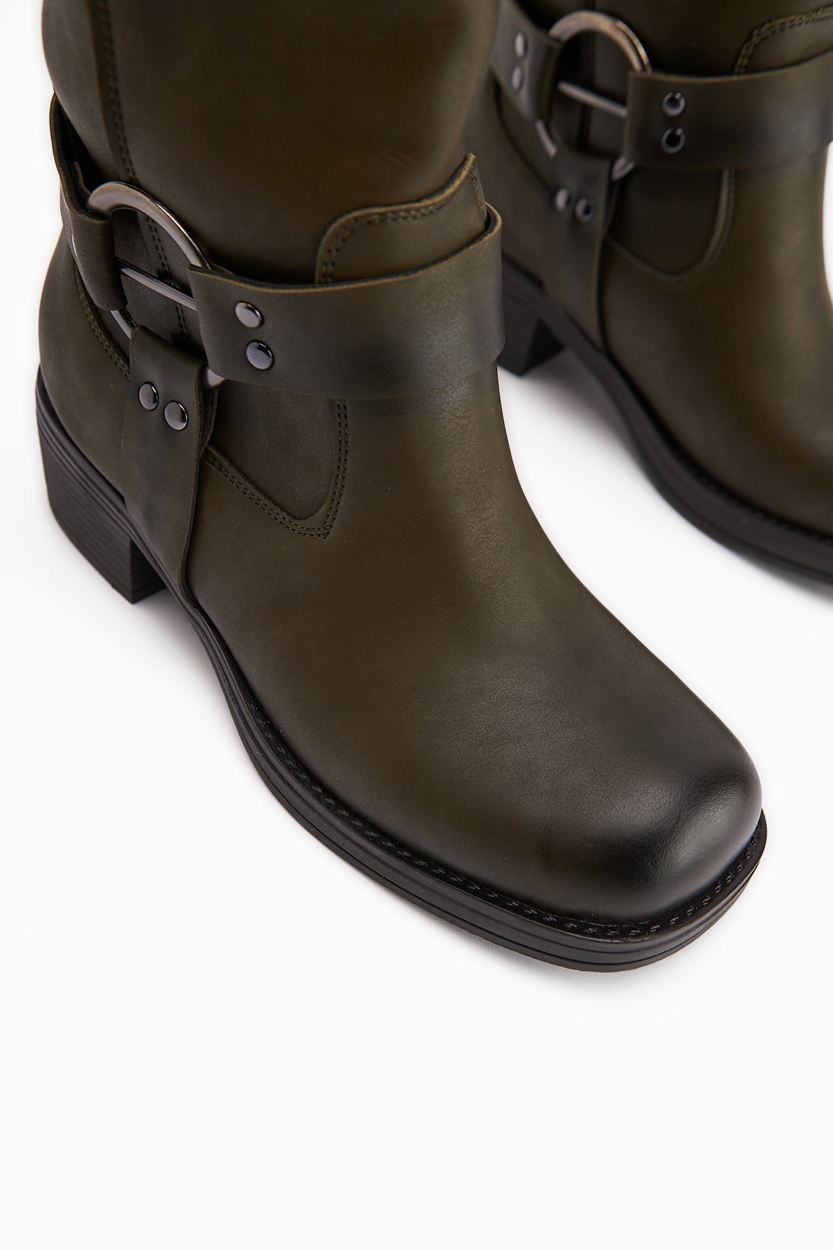 Soleil Haki Kemer Detaylı Çekme Çizme