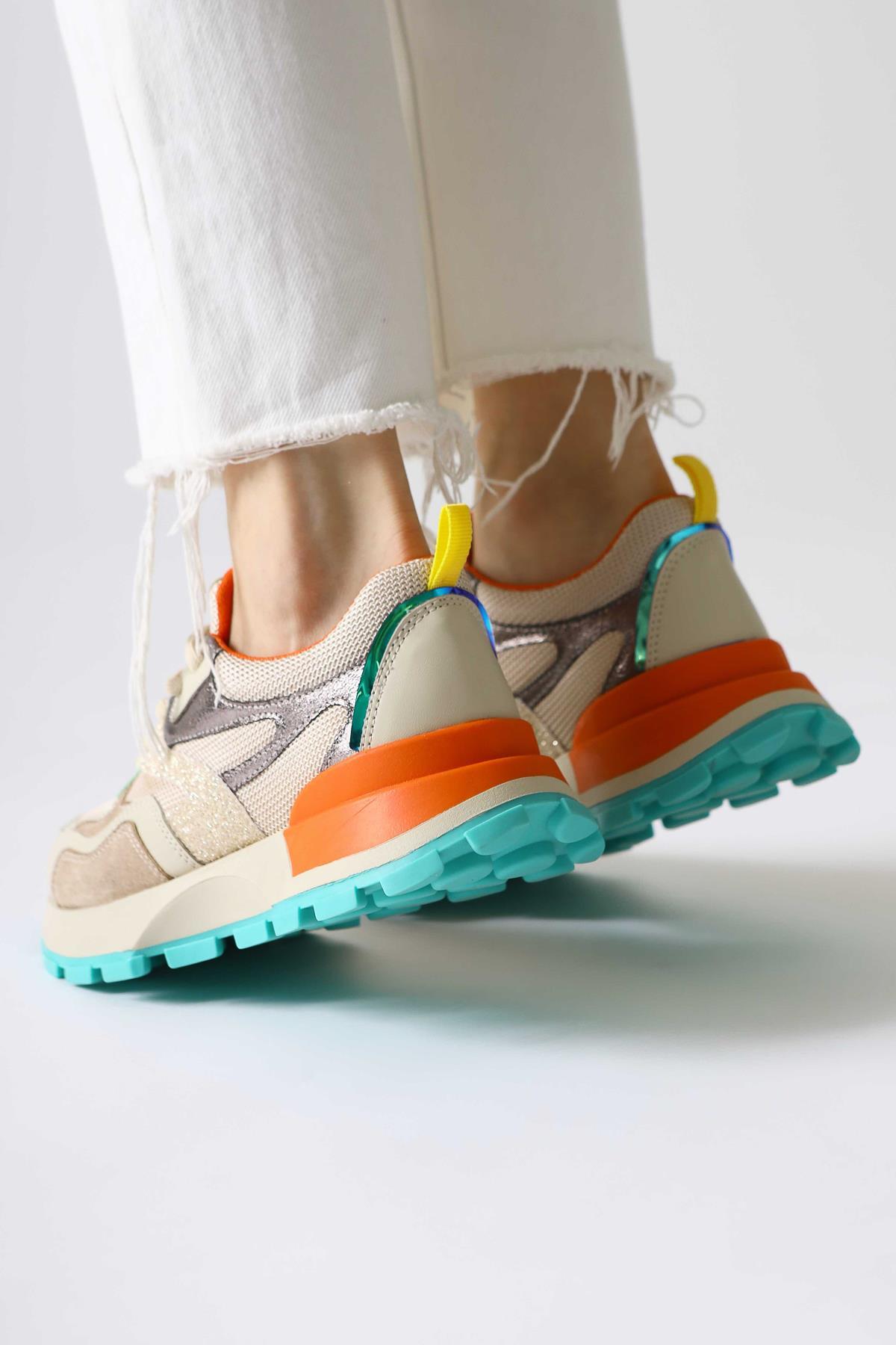 Netta Çok Renkli (Turuncu) File Detaylı Bağcıklı Sneakers
