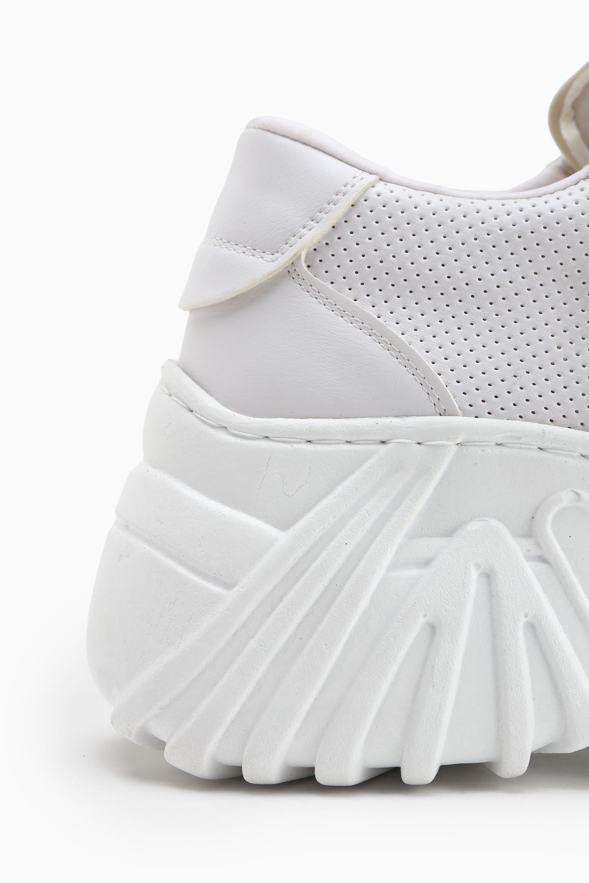 Betty Beyaz Yüksek Tabanlı Fermuar Detaylı Kadın Sneakers