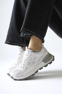 Siska Beyaz Bağcıklı Yüksek Taban Sneakers