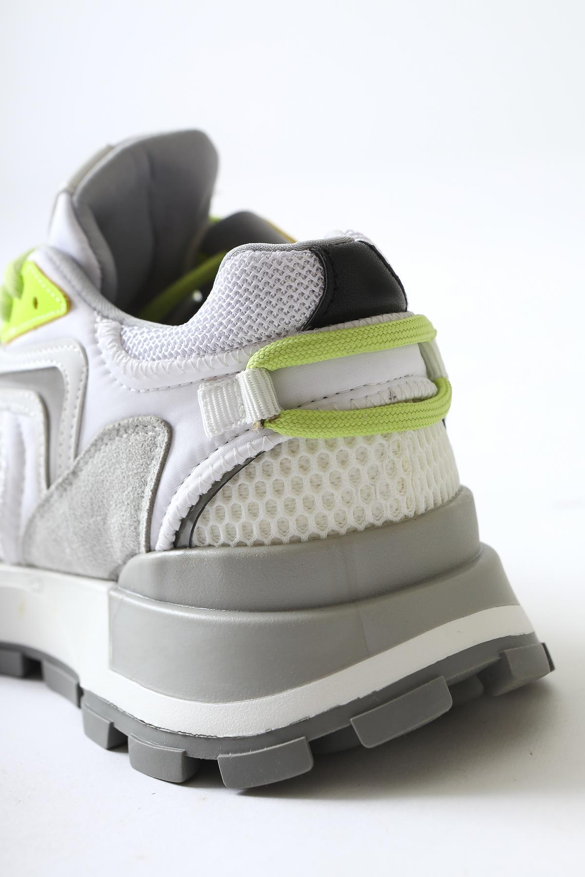 Onella Beyaz Süet Detaylı Bağcıklı Sneakers