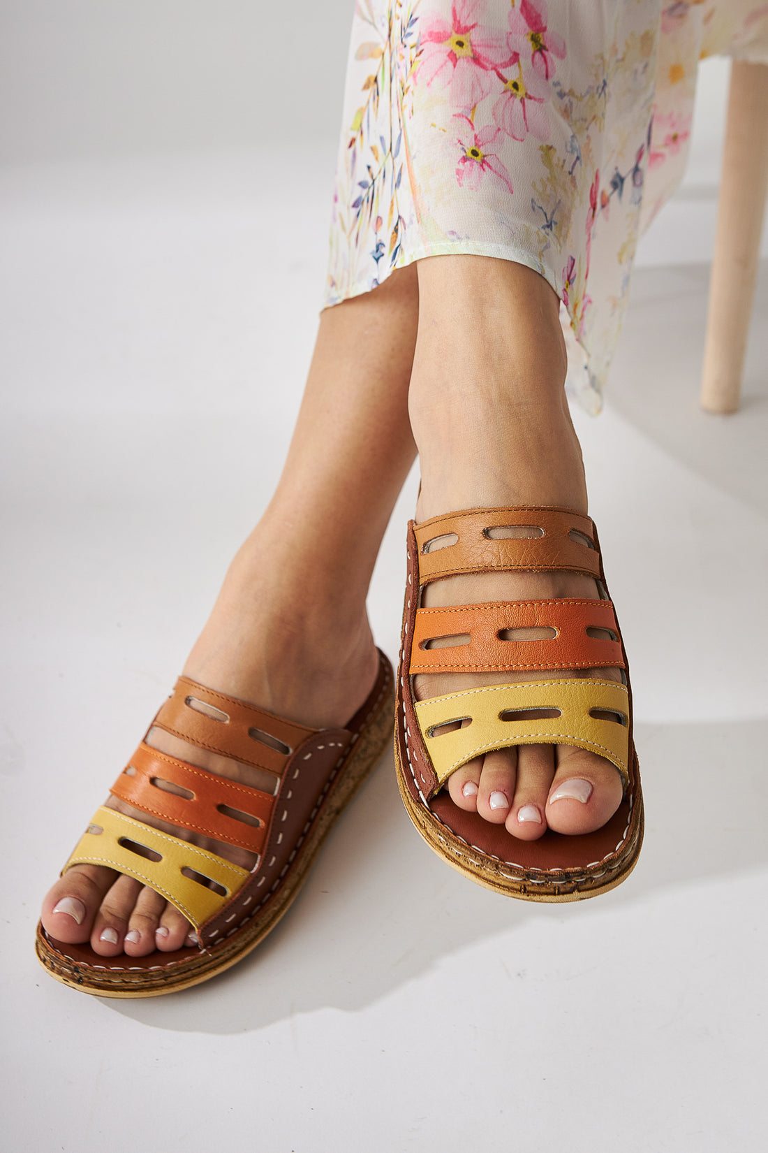 Hakiki Deri Joelle Taba Comfort Lazer Kesim Terlik