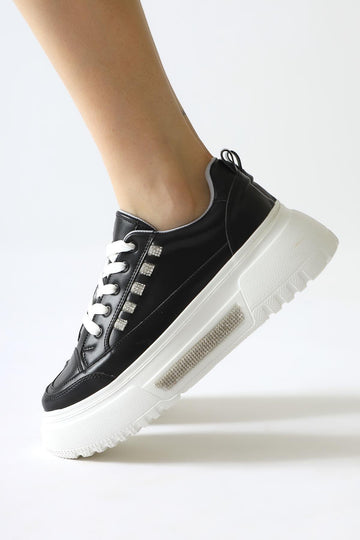 Tram Siyah Kalın Tabanlı Taş Detaylı Bağcıklı Sneakers