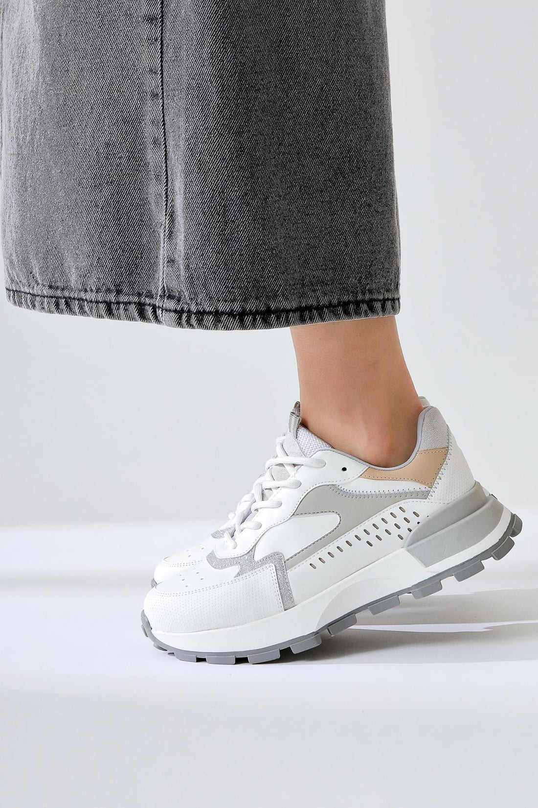 Sin Beyaz Bağcıklı Yüksek Taban Sneakers