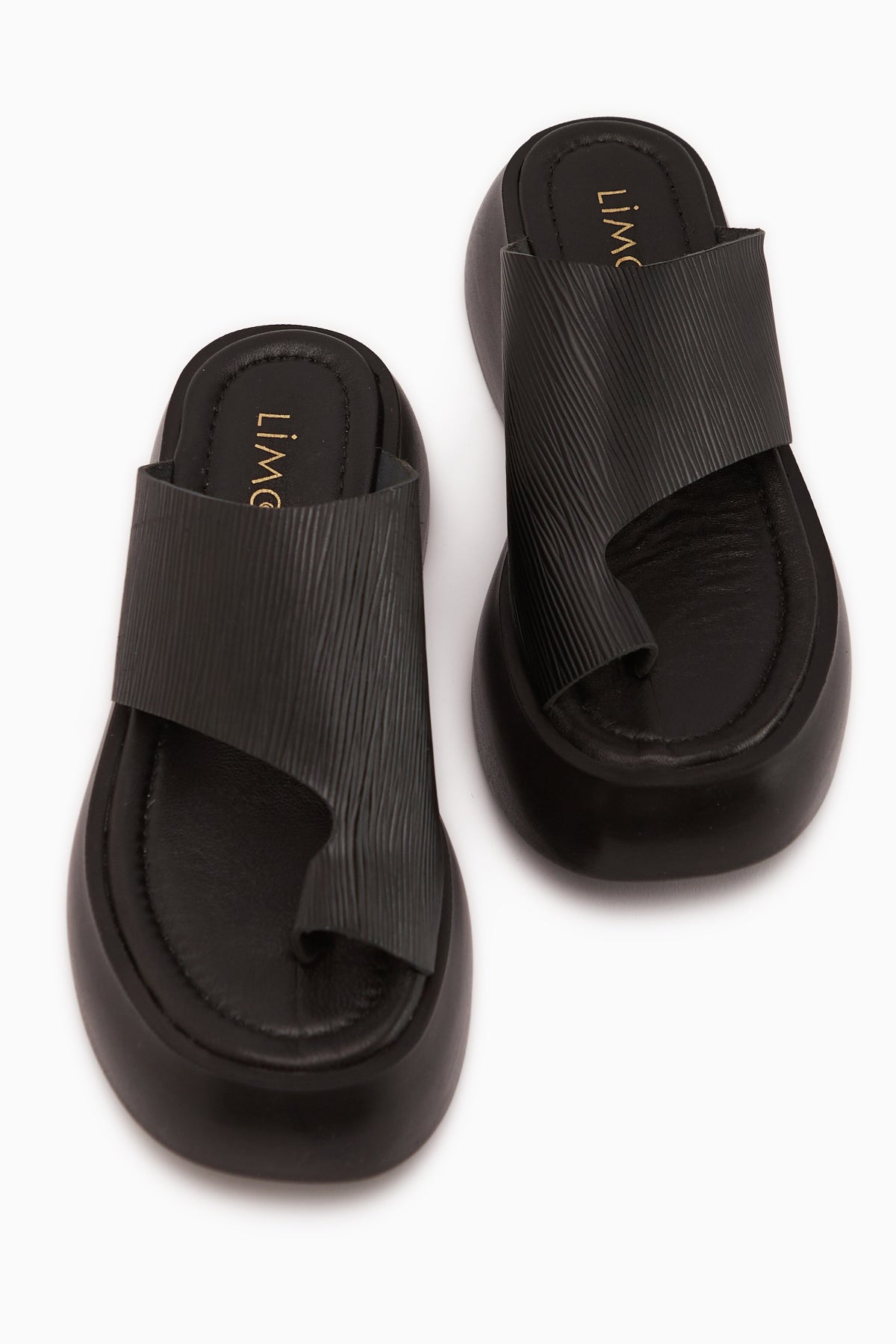 Carol Hakiki Deri Siyah Parmak Arası Kadın Terlik