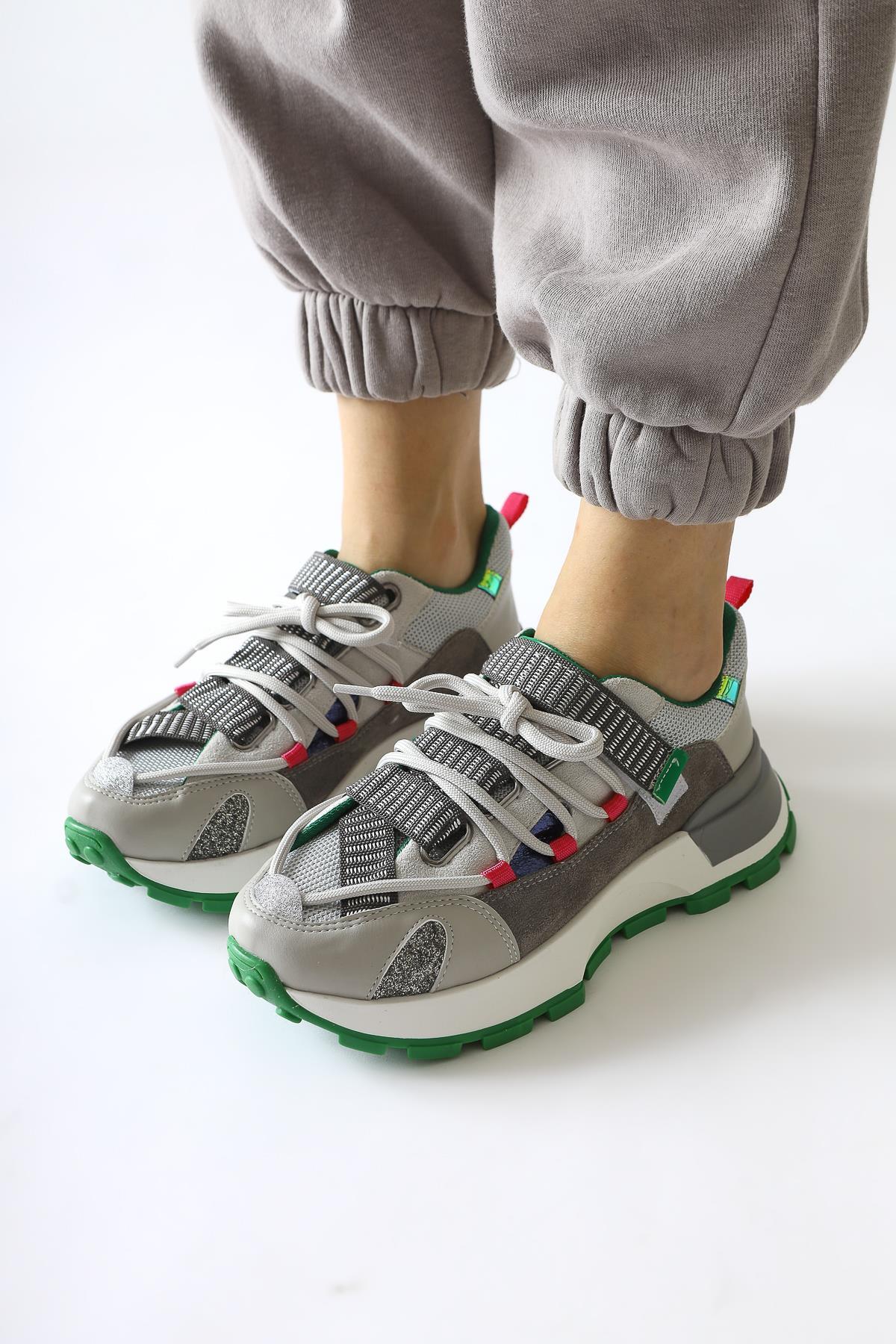 Nely Gri Asimetrik Bağcıklı Sneakers
