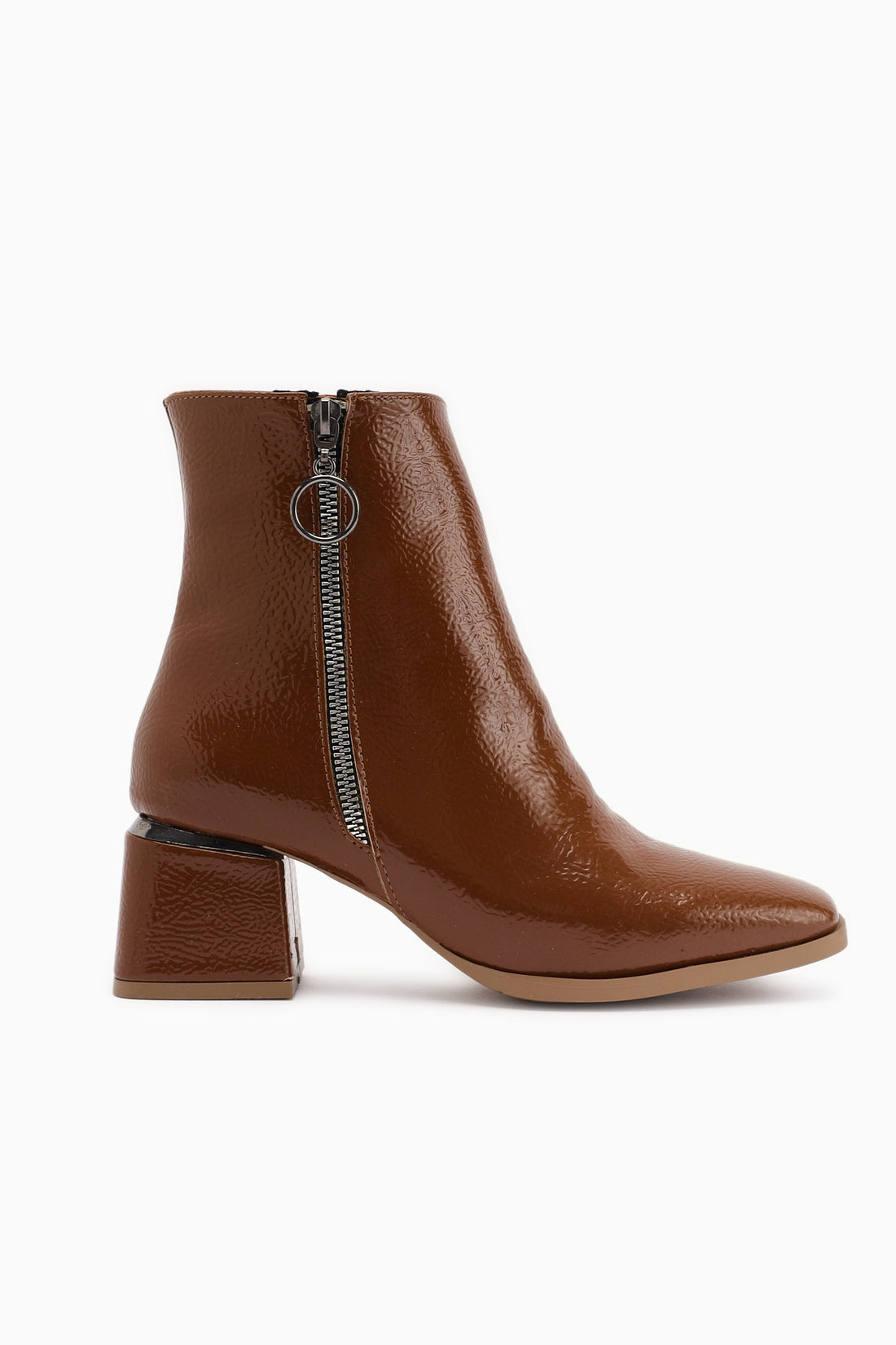 Deyana Taba Kırışık Rugan Fermuar Aksesuarlı Bot