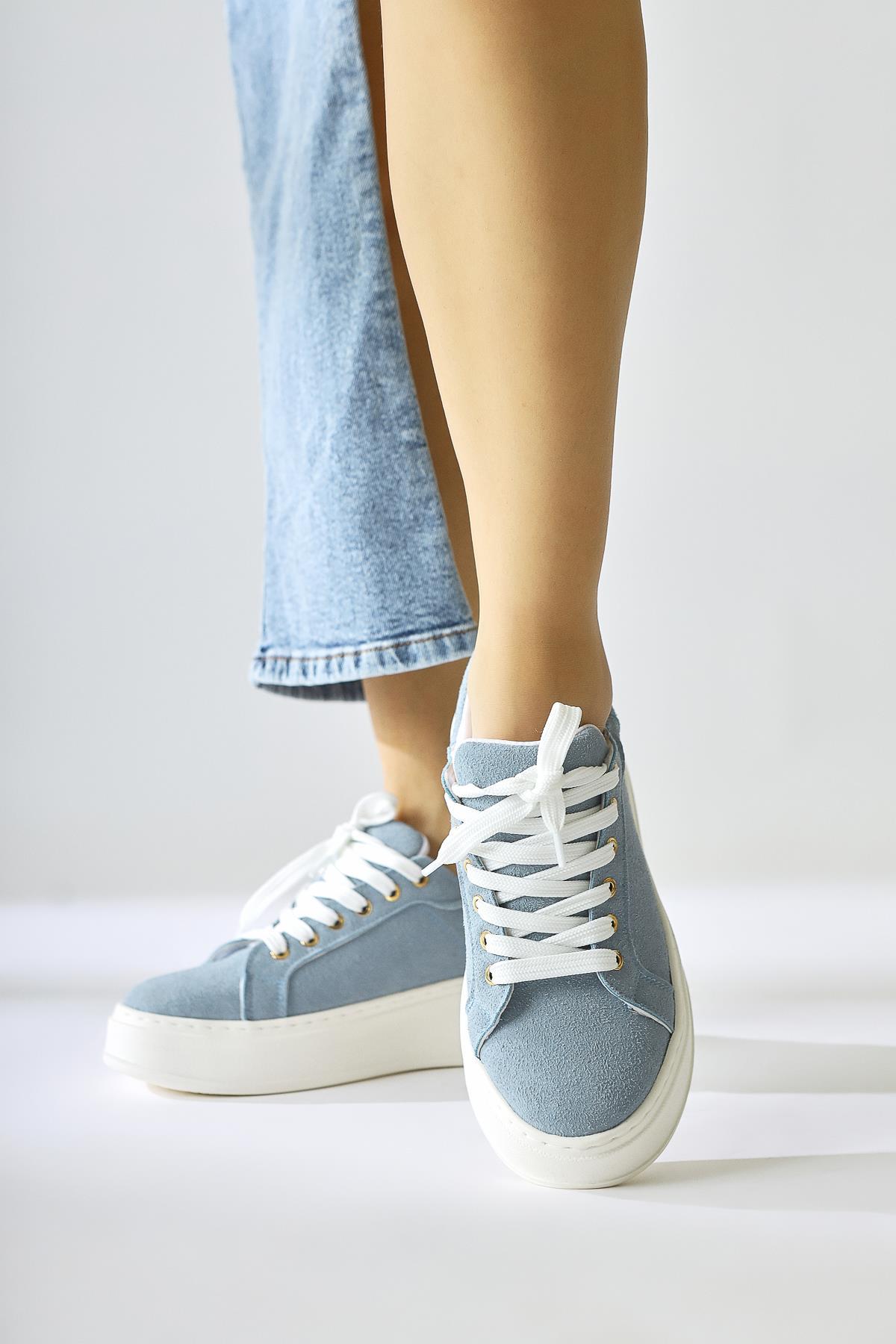 Lubica Mavi Süet Oval Butunlu Kalın Tabanlı Sneakers