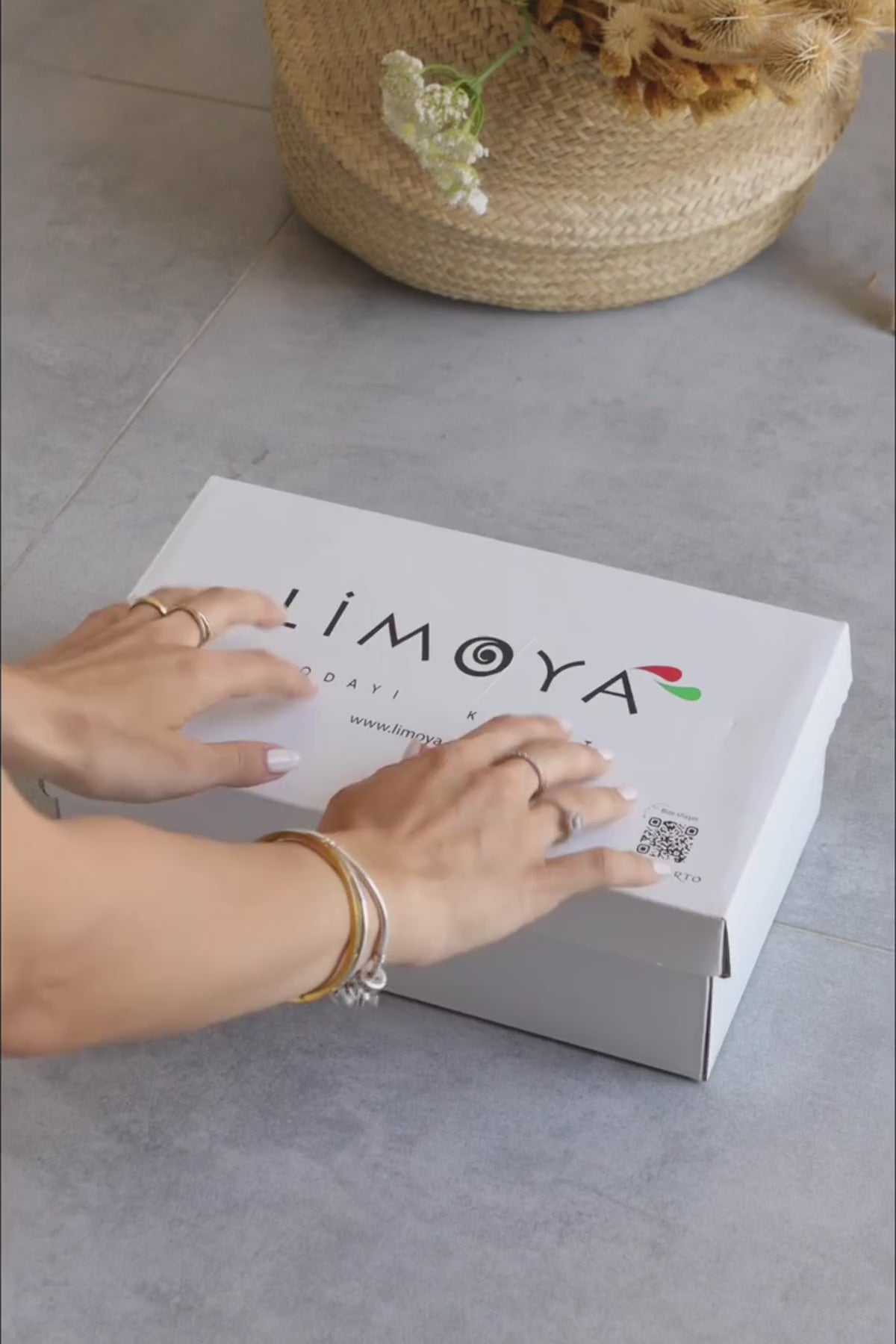 Brisa Leopar Çift Bantlı Taşlı Toka Detaylı Terlik