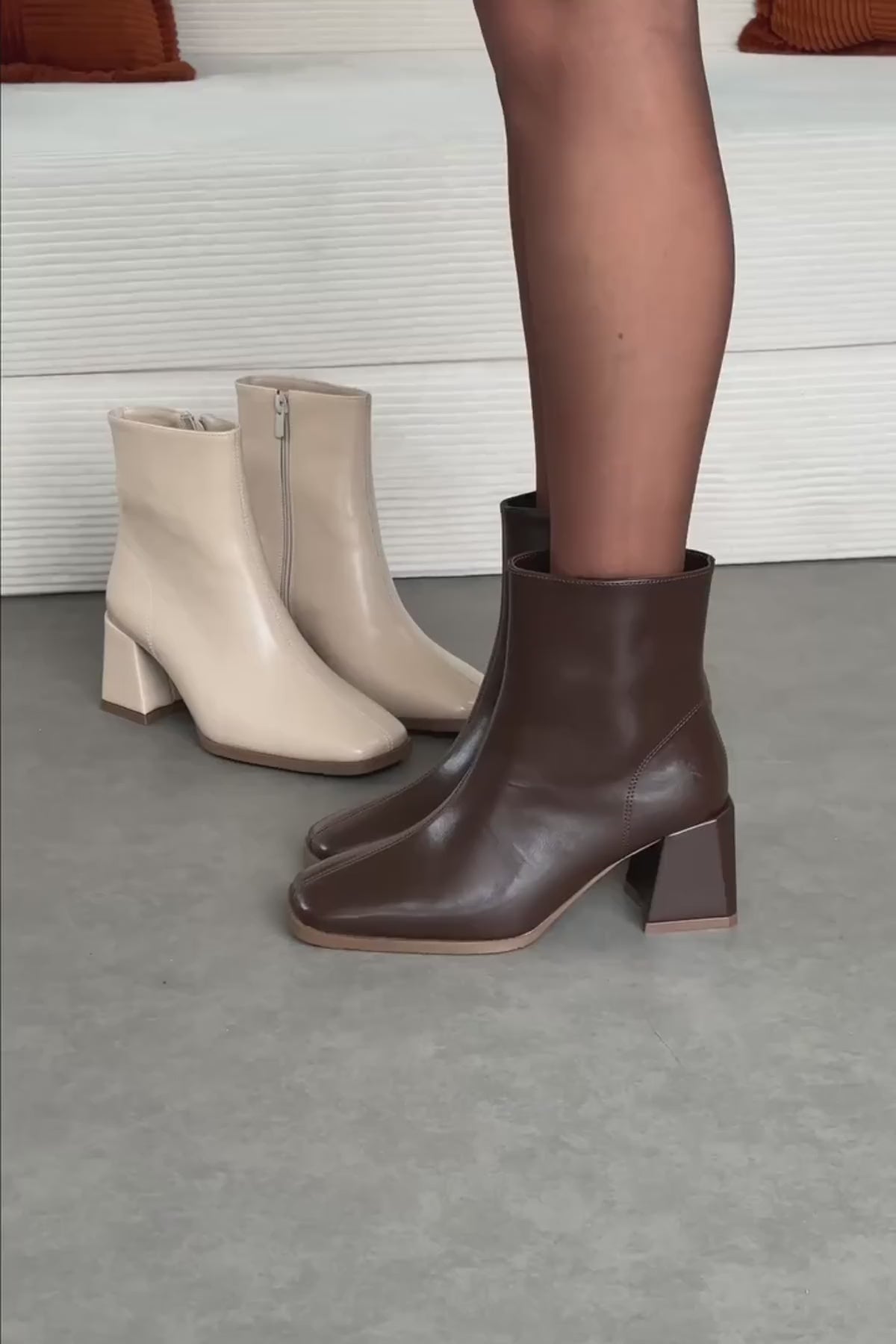 Margot Bej Küt Burunlu Topuklu Kadın Bot