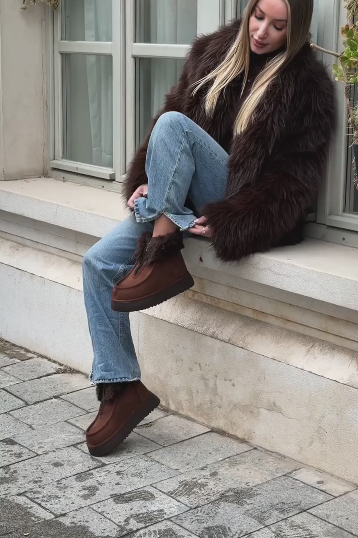 Erva Kahve Süet Kürklü Kadın Bot