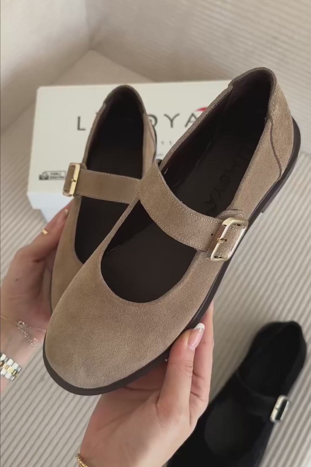 Senta Hakiki Deri Vizon Süet Tokalı Kadın Günlük Ayakkabı