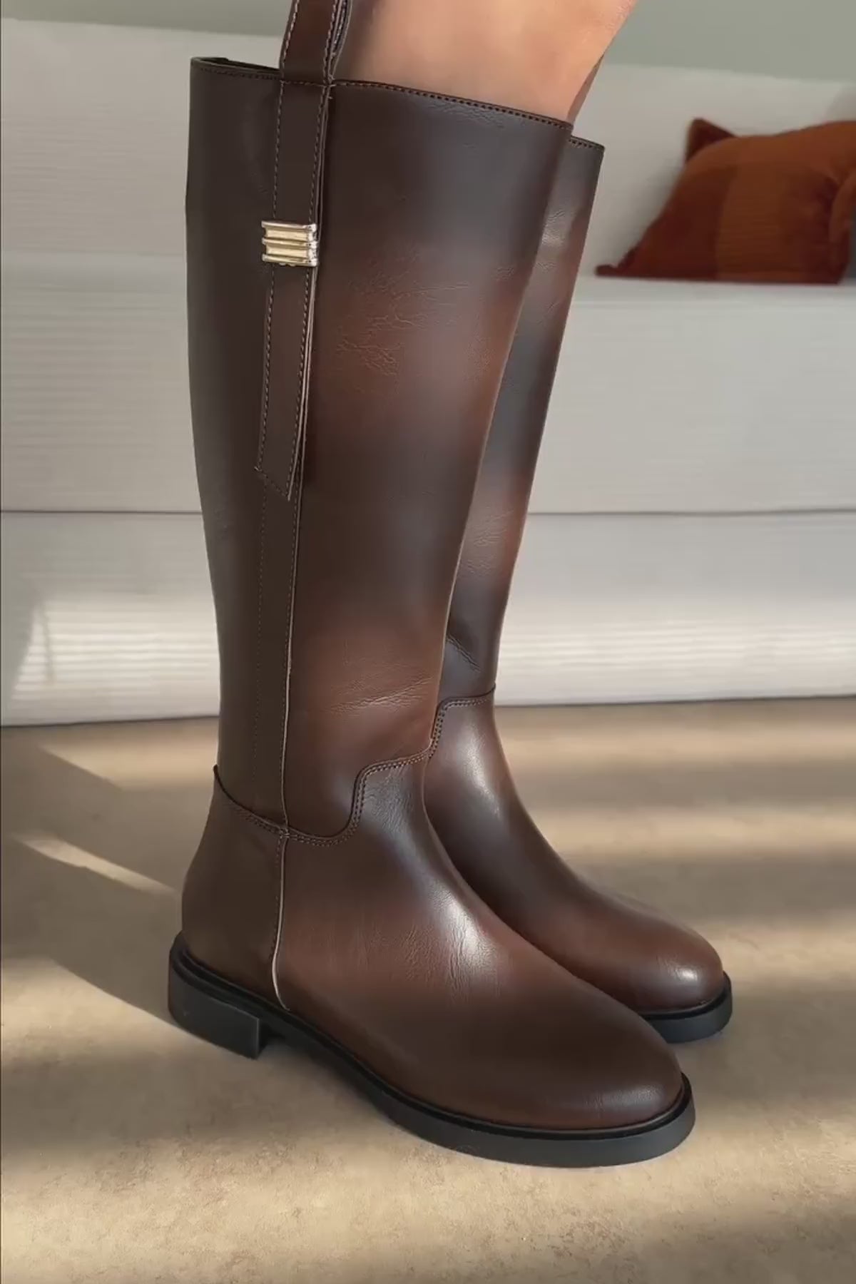 Kaisa Kahve Tokalı Kadın Çizme