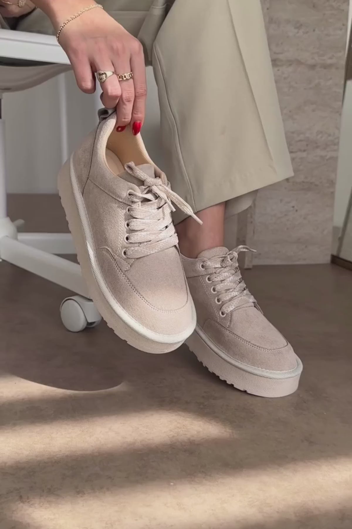 Edle Bej Süet Bağcıklı Kadın Bot