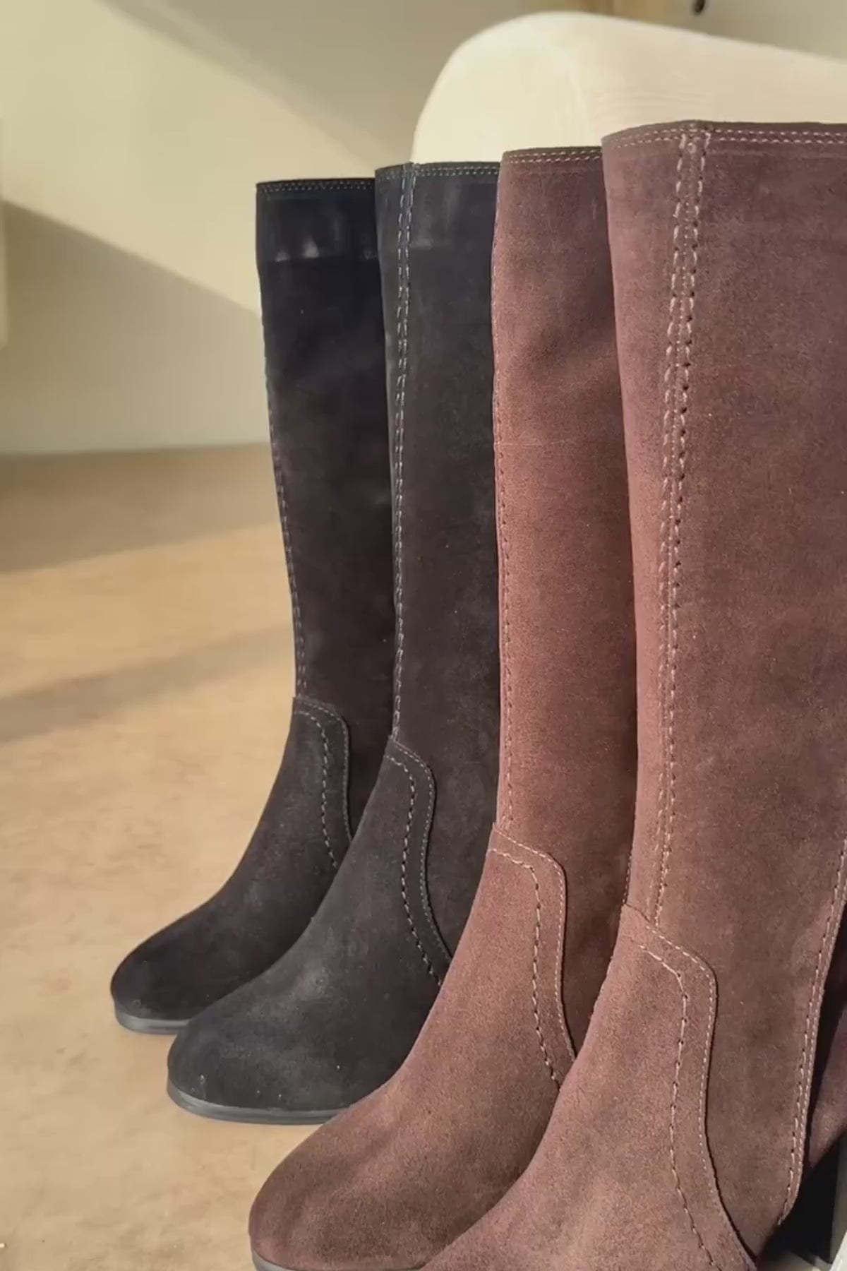 Aleen Hakiki Deri Siyah Süet Topuklu Kadın Çizme